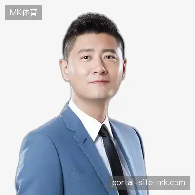 潘强